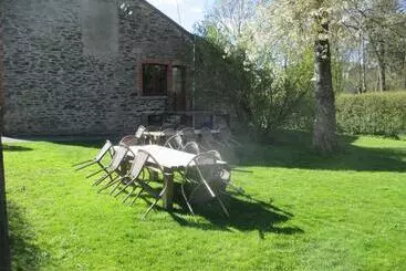 ベッドアンドブレックファースト Chambres D Hôtes Des Ardennes