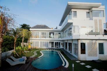 Panzió Vanilla Suite Jimbaran