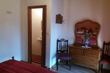 پانسیون Gite Cantinho Davo