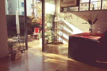 Apartmanszálloda Residence Dormire Nel Cuore Di Foligno