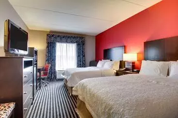 Отель Hampton Inn Birmingham Leeds