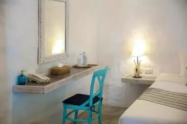 בית מלון כפרי Lime N Soda Beachfront Resort