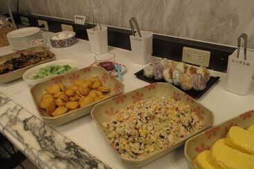 בית מלון כפרי Toyoko Inn Osaka JR Noda Ekimae