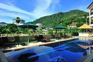 Kata Blue Sea Resort