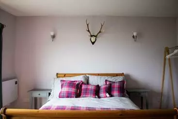 تختخواب و صبحانه Seal Cottage
