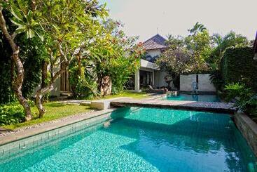 בית מלון כפרי The Amala Boutique Retreat