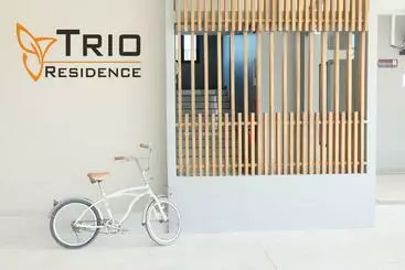 Szálloda Trio Residence Si Racha