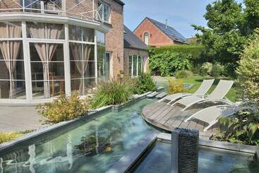 פנסיון Le Mont Saint Roch , Chambre D Hôtes, B&b