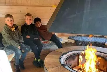 Retkeilymaja Kalvs Skolhus