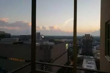 Huoneistohotelli Blue Penthouse In The City