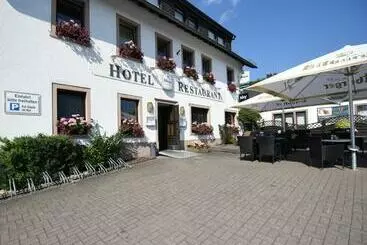 Hotelli Restaurant Haus Zwicker