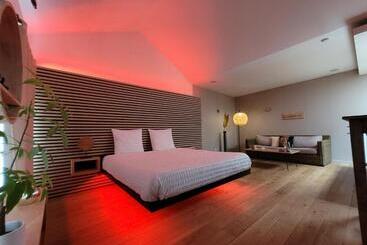 بنسيون La Bulle D Orée