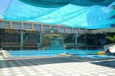 Srjo Fun Central Resort