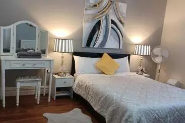 Majatalo Gabriel Guesthouse