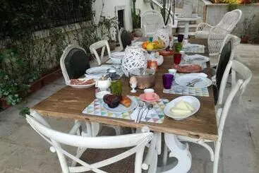 ベッドアンドブレックファースト The Orange Groove