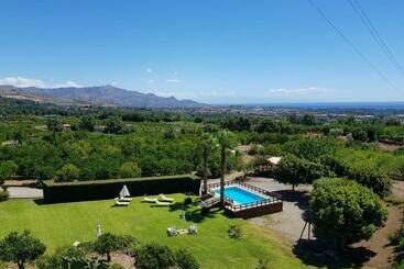 בית מלון כפרי Agriturismo Le Case Di Civi