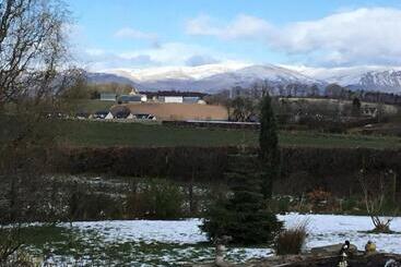 هتل Woodcockfaulds House