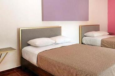 Отель Casa De Las Luciérnagas