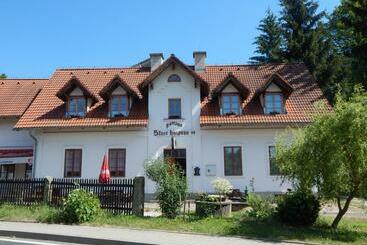 膳宿费 Penzion Stará Hospoda