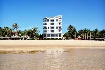 Unique Mui Ne Resort & Spa