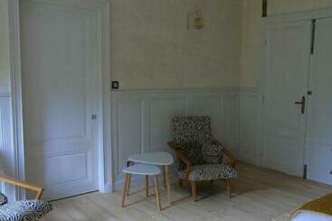 Aamiaismajoitus (B&B) Eco Logis De Chantegrolle