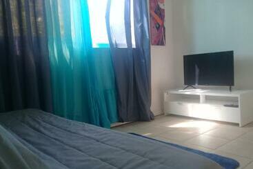 پانسیون Location Bas De Maison