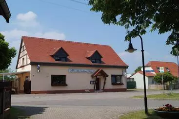 Altes Gasthaus Leuna Pension