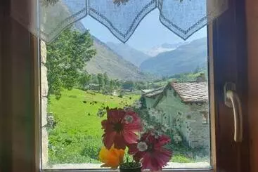 ペンション Chalet Le Bois Joli