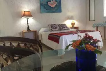 Bed & Breakfast Mayan Bungalow Near Chichén