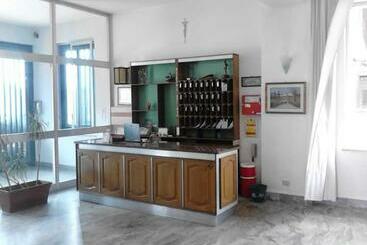 Отель Il Dollaro