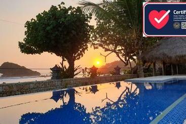 Istana Ombak Eco Resort