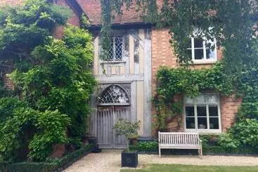 Bed and Breakfast White Hall Farm