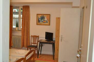 Пансион Weinstube Heigl Restaurante Pizzeria Puccini