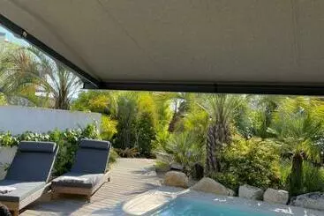 ベッドアンドブレックファースト Casa Di L Ortu