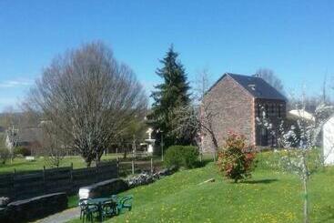 민박 Les Chambres Du Cheval Blanc