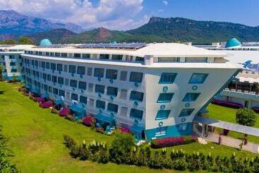Курорт Daima Biz Hotel   Dolusu Aquapark Access