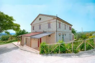 Hotel Agriturismo Casa Rossi Di Paolo Rossi