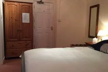 Alexander B&b