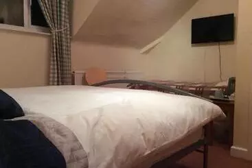 Alexander B&b