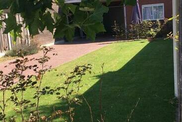 Aamiaismajoitus (B&B) Bed&breakfast De Hooimoat