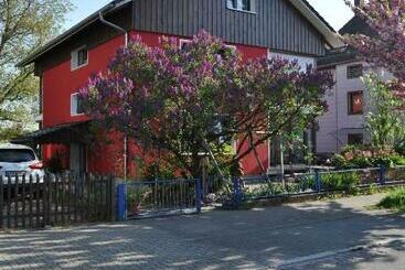 Punkrock Harbour Pension Bähr