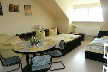 Caruso Pension Und Pizzeria