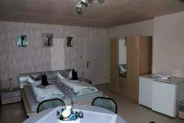 Caruso Pension Und Pizzeria