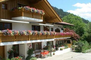 Pensão Gästehaus Amort