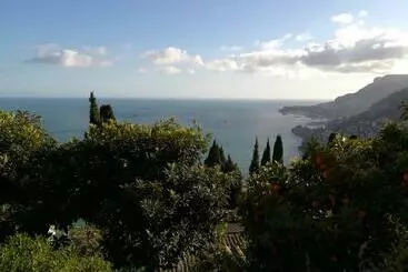 Aamiaismajoitus (B&B) La Bombonière & Spa