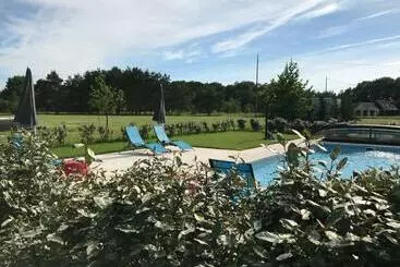 Bed and Breakfast La Levraudière