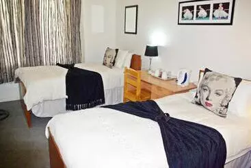 Bed & Breakfast Bun Clody Manor Guest House & Coffee Shop