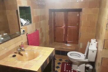 Bed and Breakfast Kasbah Petit Nomade