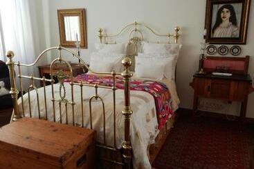 تختخواب و صبحانه 29ontait Guest House