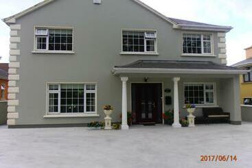 Larkfield House B&b, Ballycasheen Kerry V93 Wd51